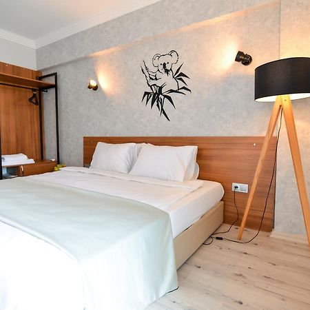 Nest Hotel Ουσάκ Εξωτερικό φωτογραφία